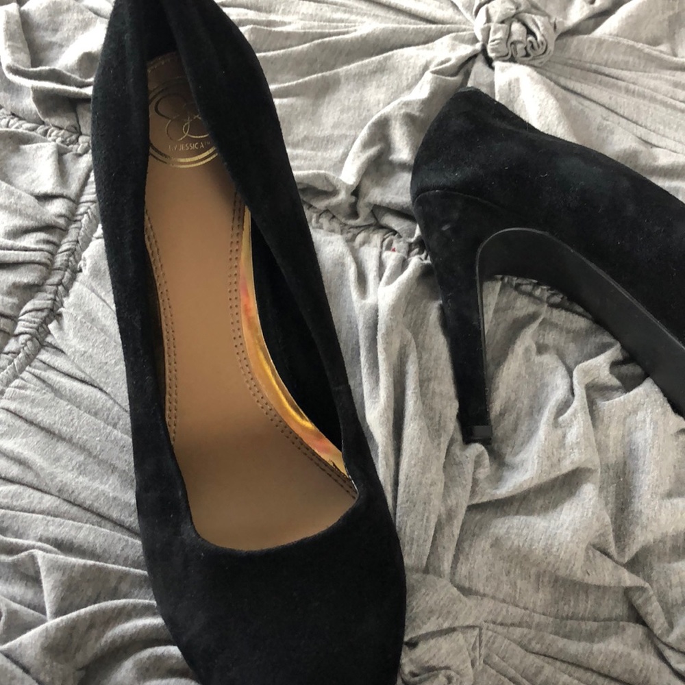Jessica Simpson Heels - Picture 3 of 4